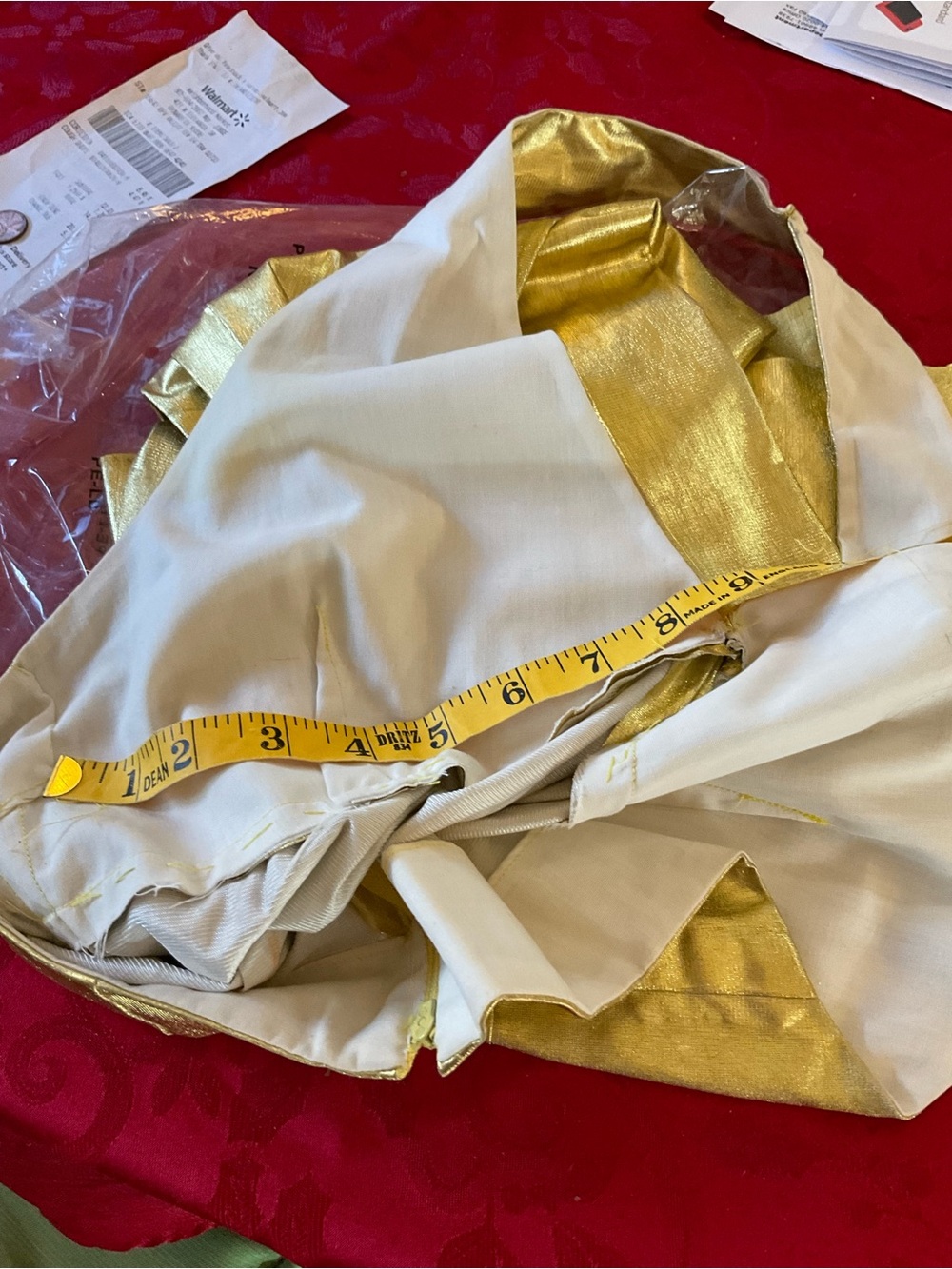 Gold Lame - Picture 9 of 9